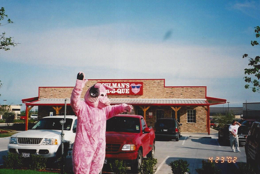 The Pig at Rockwall Store.jpg